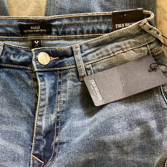 True Religion Halle High Rise Skinny Raw Hem Jeans in Medium Cloudless Wash 28 - Picture 9 of 15